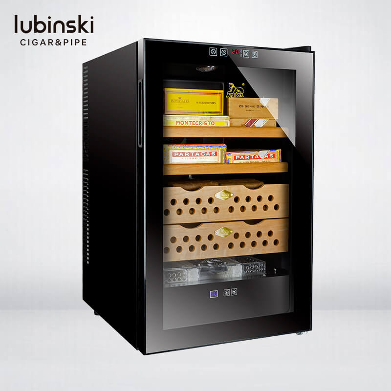 Tủ dưỡng xì gà Lubinski được người dùng đánh giá rất cao